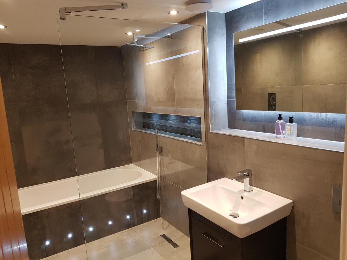Central Windermere Luxury Two Bed Apartment Dog Friendly ภายนอก รูปภาพ